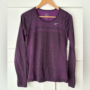 Nike • Dryfit Longsleeve • Size M